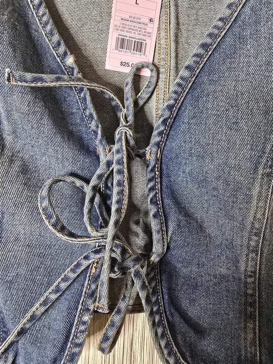 NWT Lace-Up Denim Vest • Wild Fable • L - Picture 3 of 5